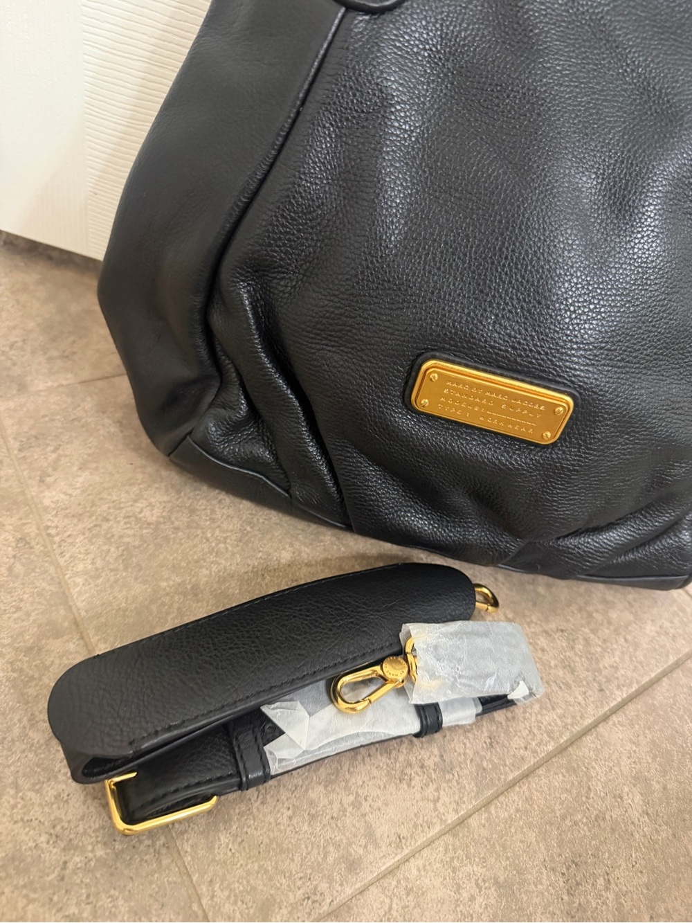 Marc by Marc Jacobs Black Leather Tote with Gold Plaque - Picture 5 of 7